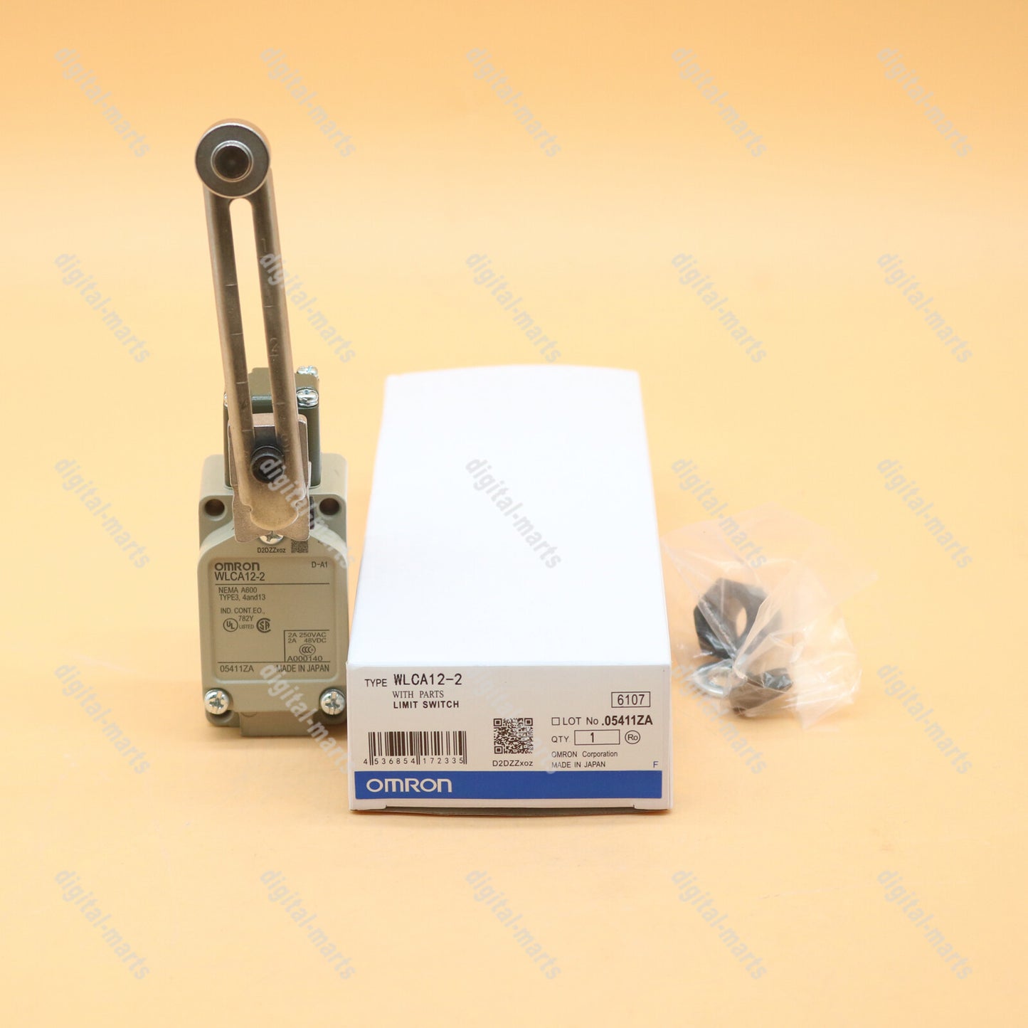 new 1PC omron In Box Limit Switch WLCA12-2 WLCA122 1 year