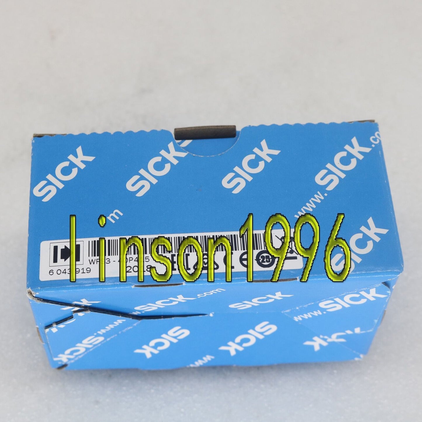 SICK Groove Photoelectric Sensor WFS3-40P415 Fast - SICK
