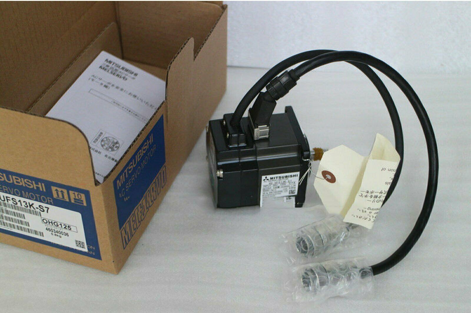 Mitsubishi HC-UFS13K-S7 Servo Motor, advanced control, one-year warranty - MITSUBISHI