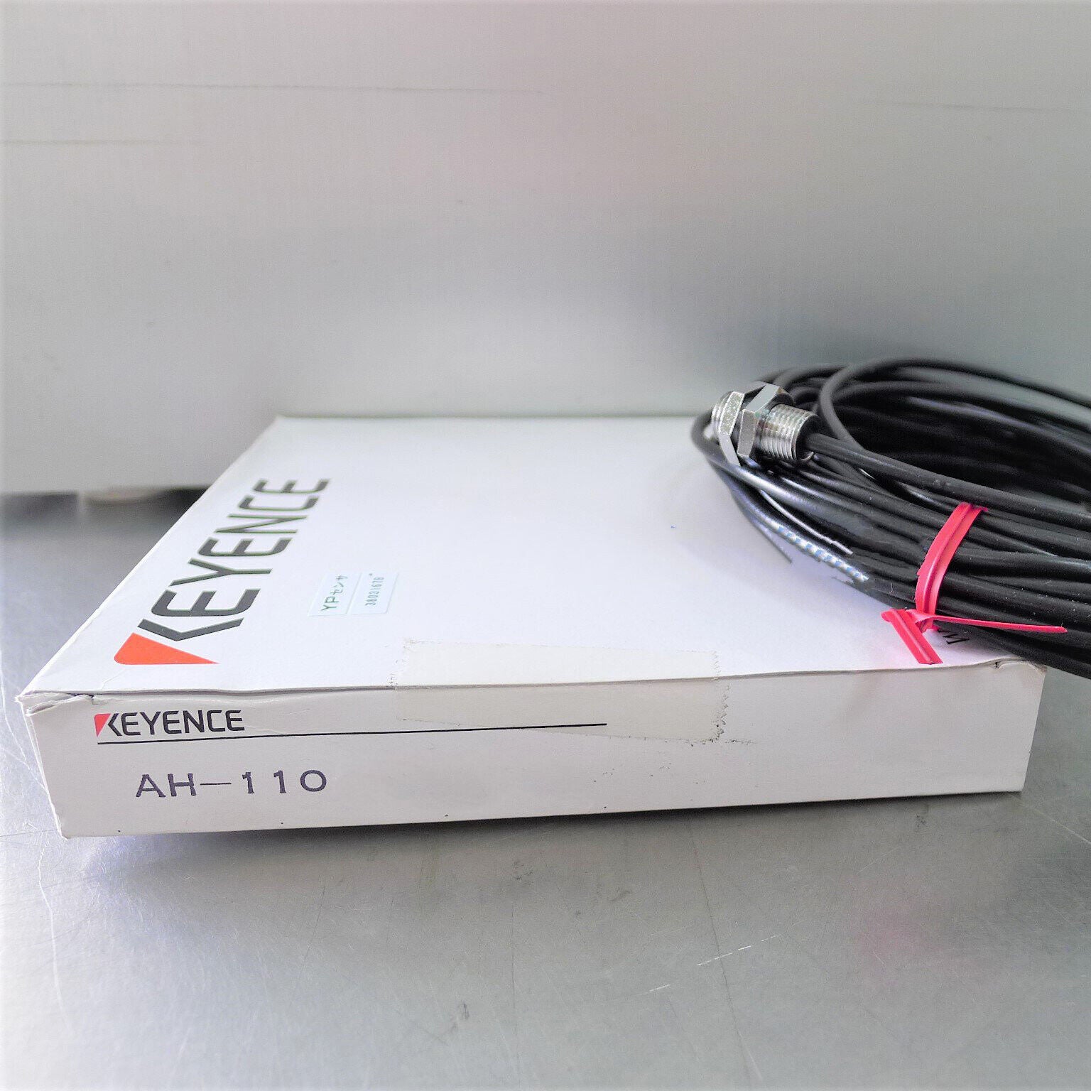 Keyence Proximity Switch Sensor AH-110 - KEYENCE