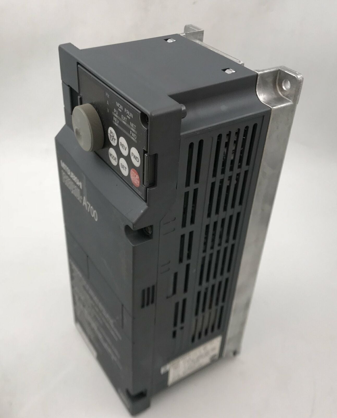 Used Mitsubishi ONE FR-A720-0.4K Frequency Converter - MITSUBISHI