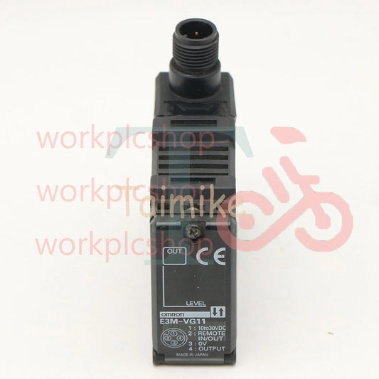 1PCS OMRON E3M-VG11 Photoelectric sensor