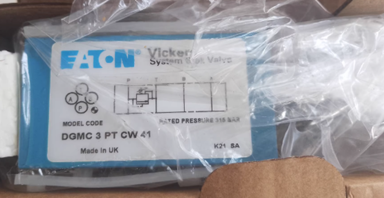 Eaton Vickers DGMC-3-PT-CW-41 Superposition Valve 694419 | Industrial Flow Control | High Performance | Precision Control | 3-Port | Customizable - EATON VICKERS
