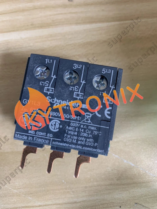 GV1L3 1 PCS Schneider free shipping