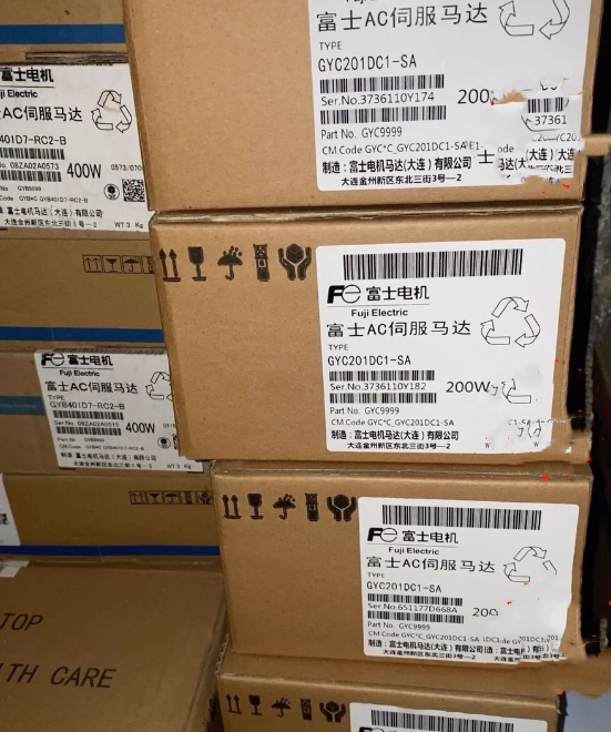 1PC GYC201DC1SA Servo Motor - FUJI