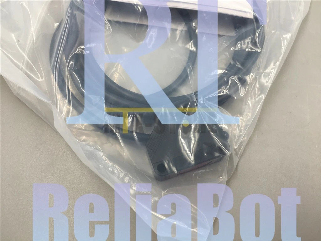 1pcs Omron Photoelectric Switch E3Z-B62 E3ZB62