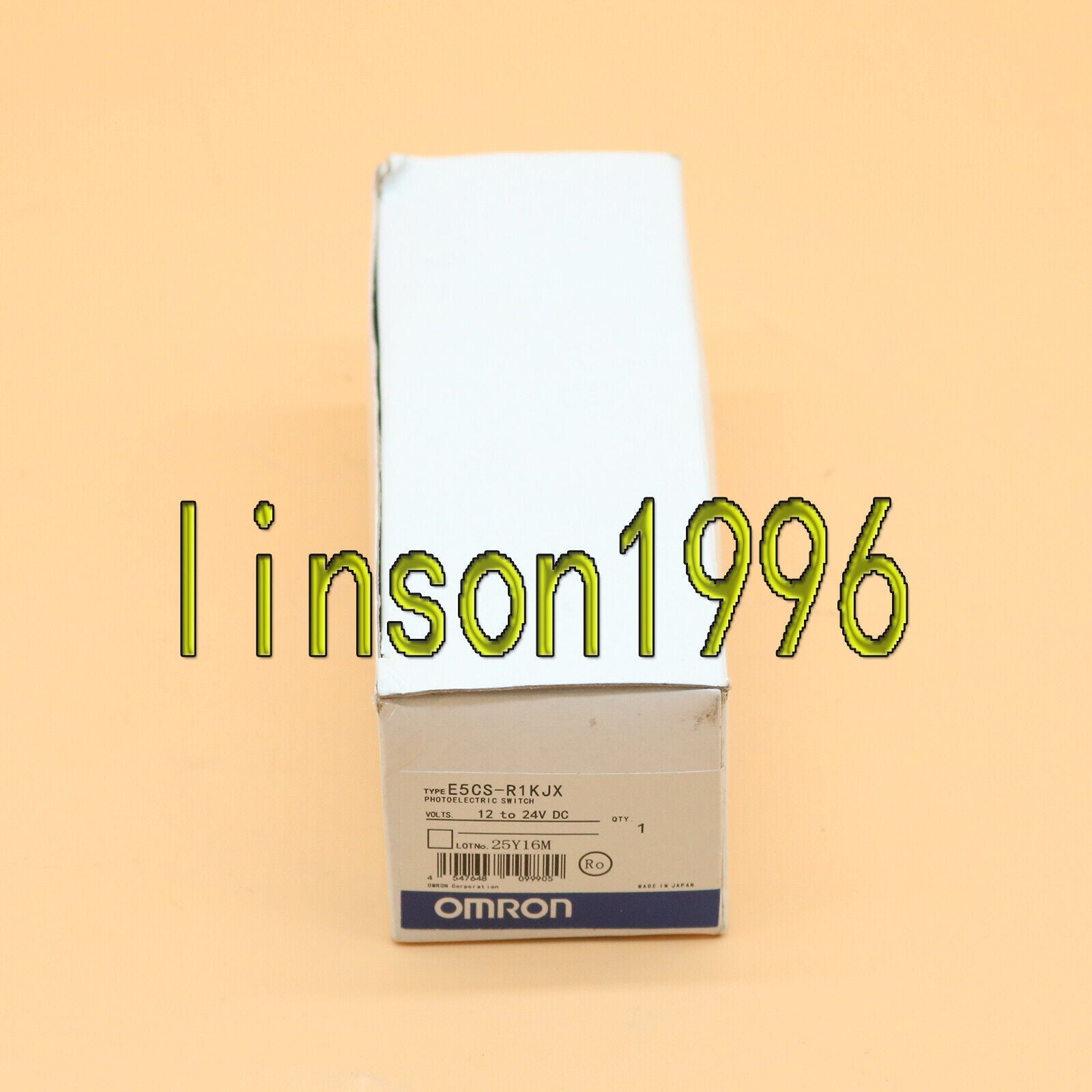 Omron E5CS-R1KJX 100-240VAC Temperature Controller - OMRON