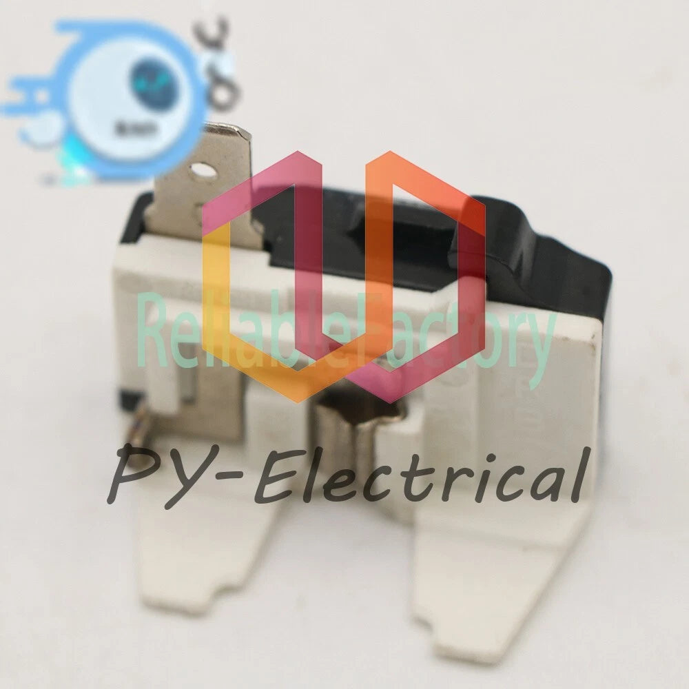 1PCS DRB28N61A1 Refrigerator Compressor Flat Protector Overload Protector