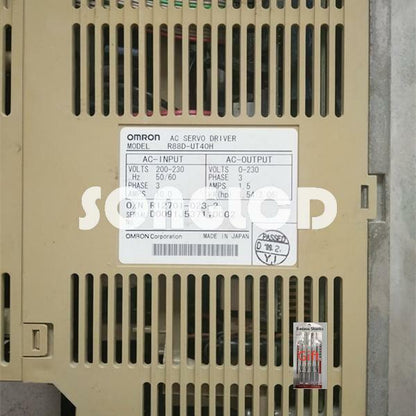 1PCS R88D-UT40H - Reliable DC Servo Drive for Precision Control - OMRON