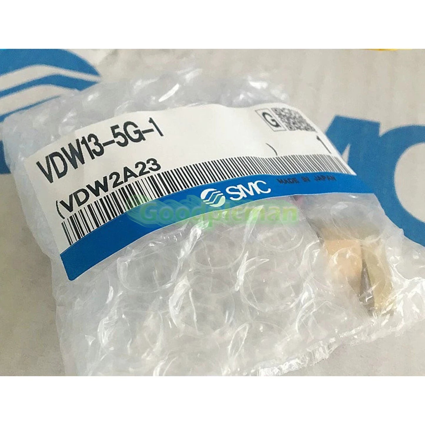 1PC SMC VDW13-5G-1 solenoid valve VDW135G1