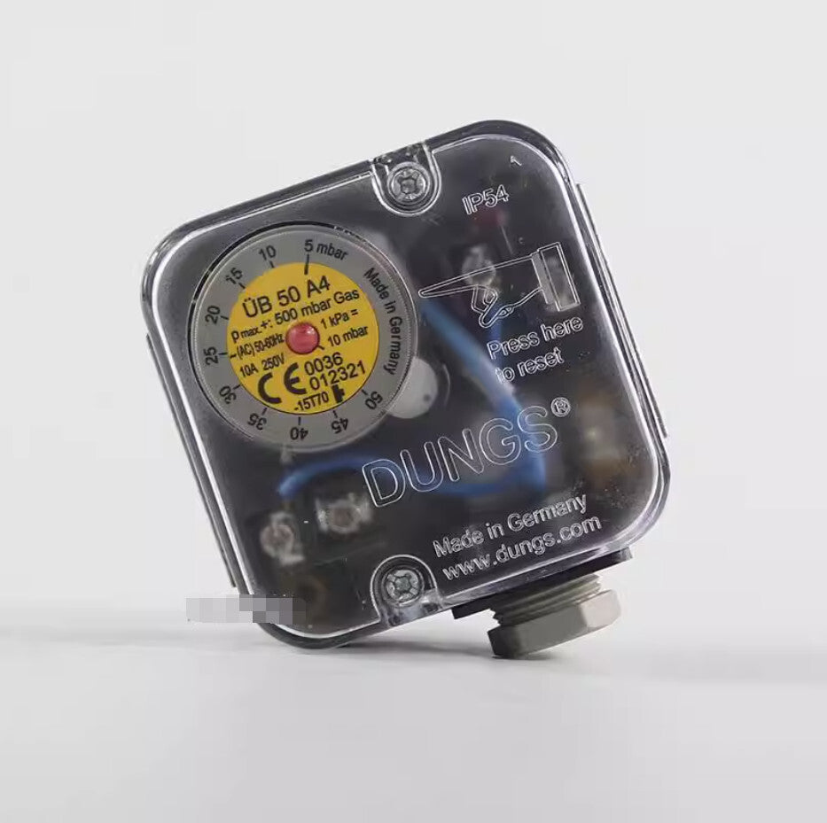 1PCS  DUNGS UB500A4 Pressure Switch In Box