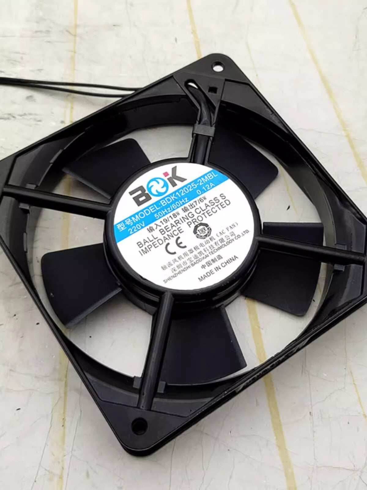 1PCS BDK12025-2MBL 220V 0.12A 12025 12CM Axial Ball Cooling Fan