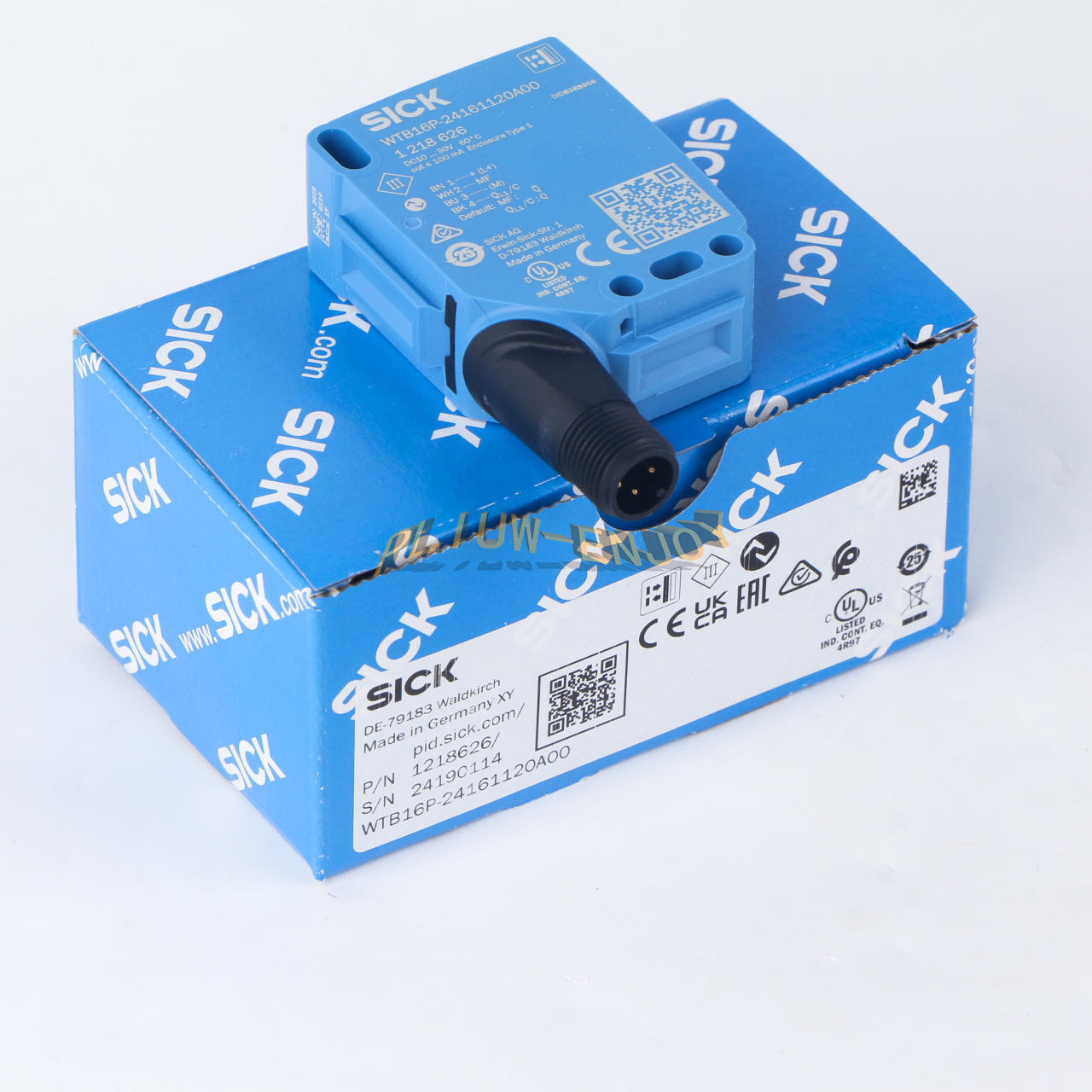 new One SICK WTB16P-24161120A00 1218626 photoelectric sensor - SICK