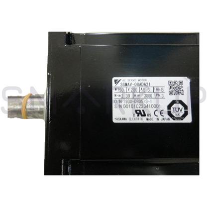 new  In Box YASKAWA SGMAV-08ADA21 Servo Motor