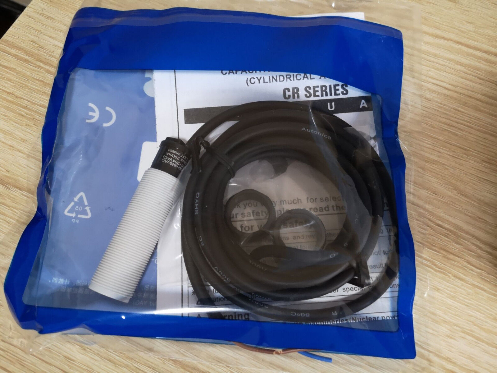 1PC Autonics CR188AC Proximity Switch *TT - AUTONICS