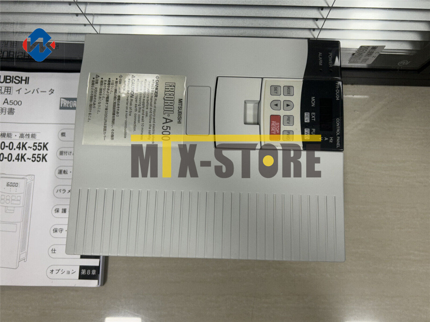 new 1PCS Mitsubishi FR-A520-5.5K Frequency changer - MITSUBISHI