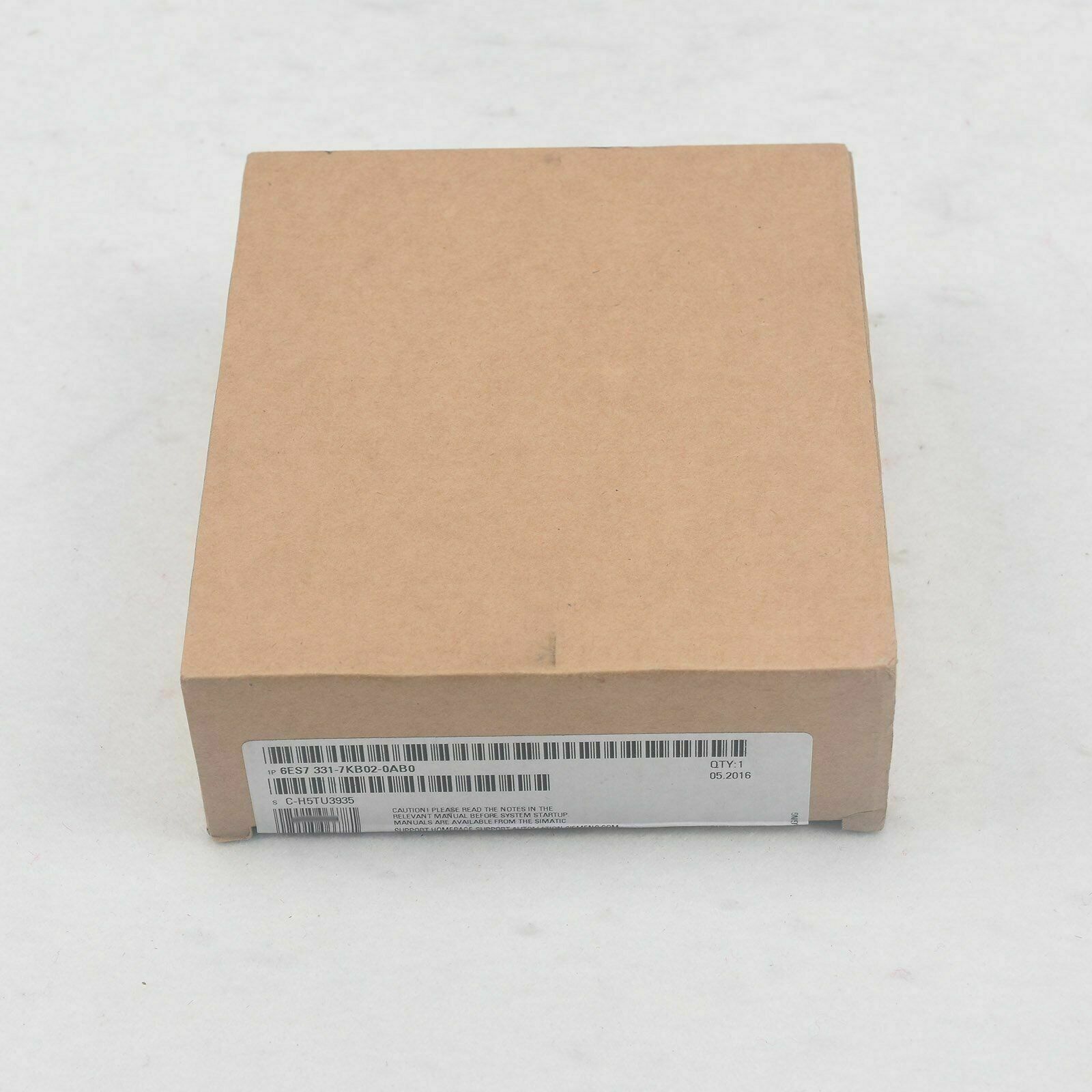 new 1PC  In Box 6ES7 331-7KB02-0AB0 6ES7331-7KB02-0AB0 Siemens Simatic Siemens