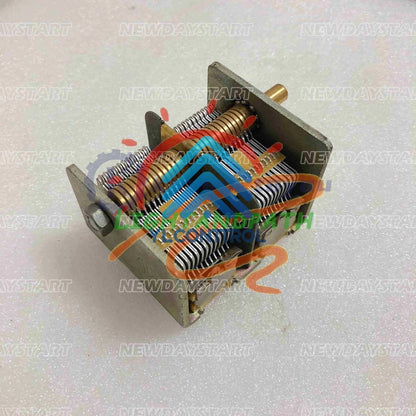 1pcs 365+365pF Broadcast Dual Gang Dual-unit Air Dielectric Variable Capacitor