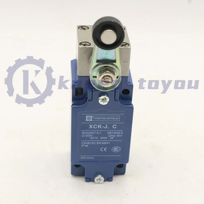 1PCS SCHNEIDER XCK-J10511H29C XCKJ10511H29C Limit Switch PLC