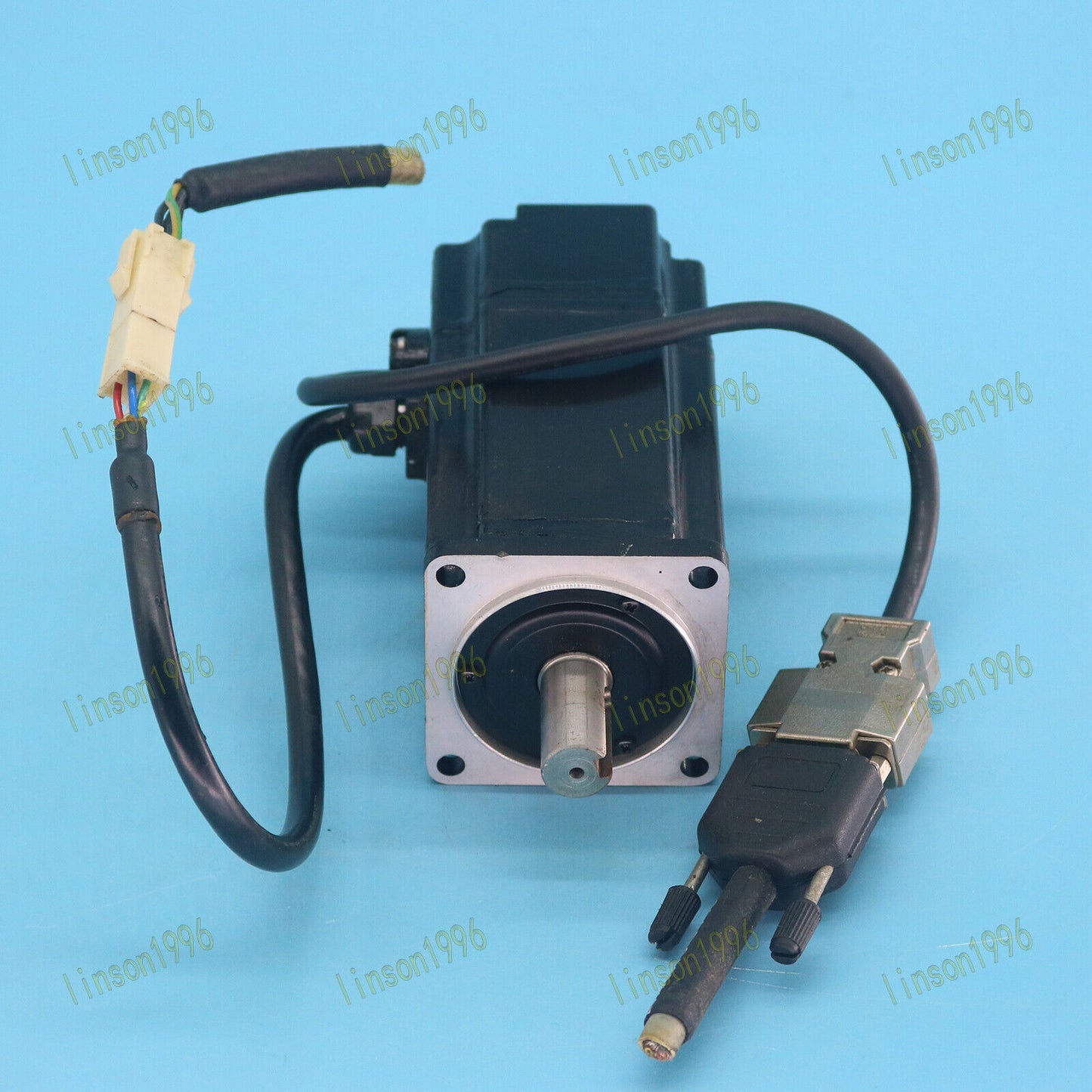 Omron R88M-UE40030V-S1 Servo Motor - OMRON