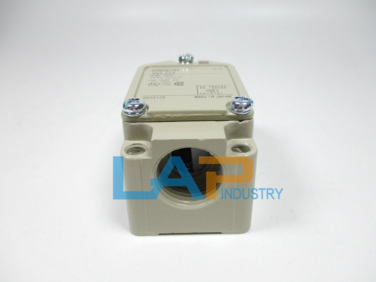 new 1PC  Omron Limit Switch WLD2