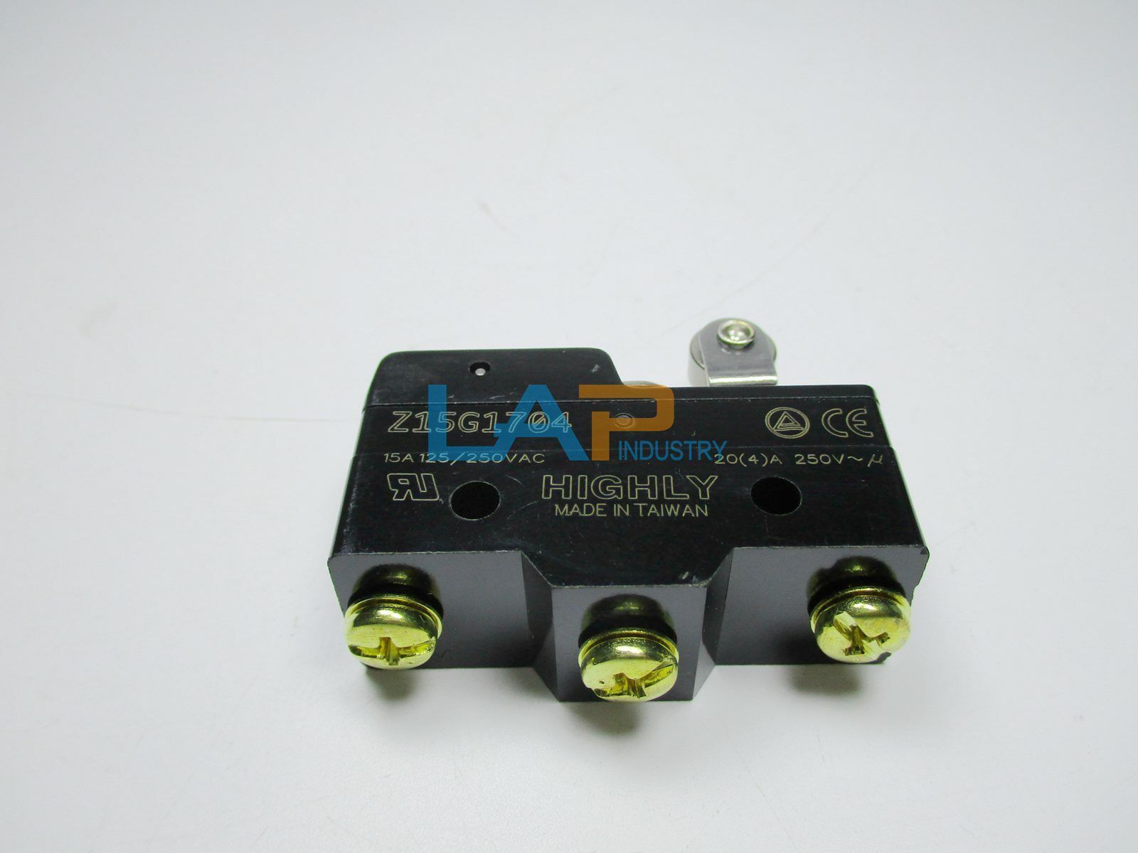 new 1PCS  For HIGHLY Micro Switch Z15G1704 15A 125 250VAC