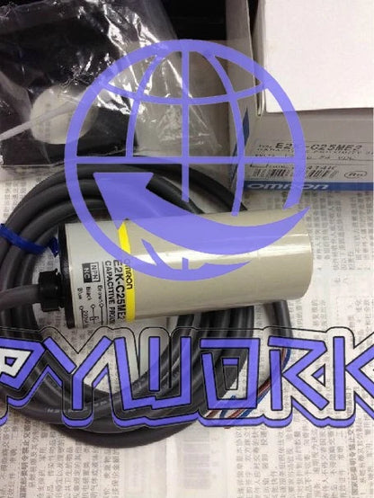 E2K-C25ME2 E2KC25ME2 OMRON Capacitive Proximity Switch free shipping