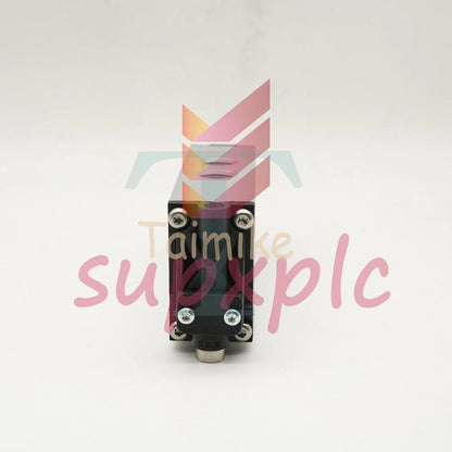 1PC AVENTICS 5711000300 solenoid valve