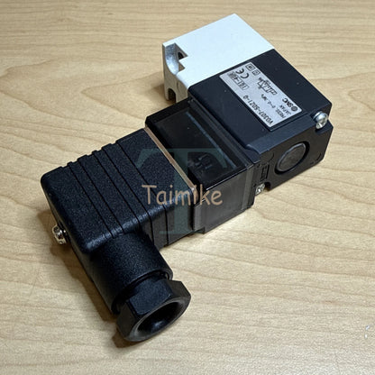 ! SMC VO307-5DZ1-Q 3-Port Solenoid Valve