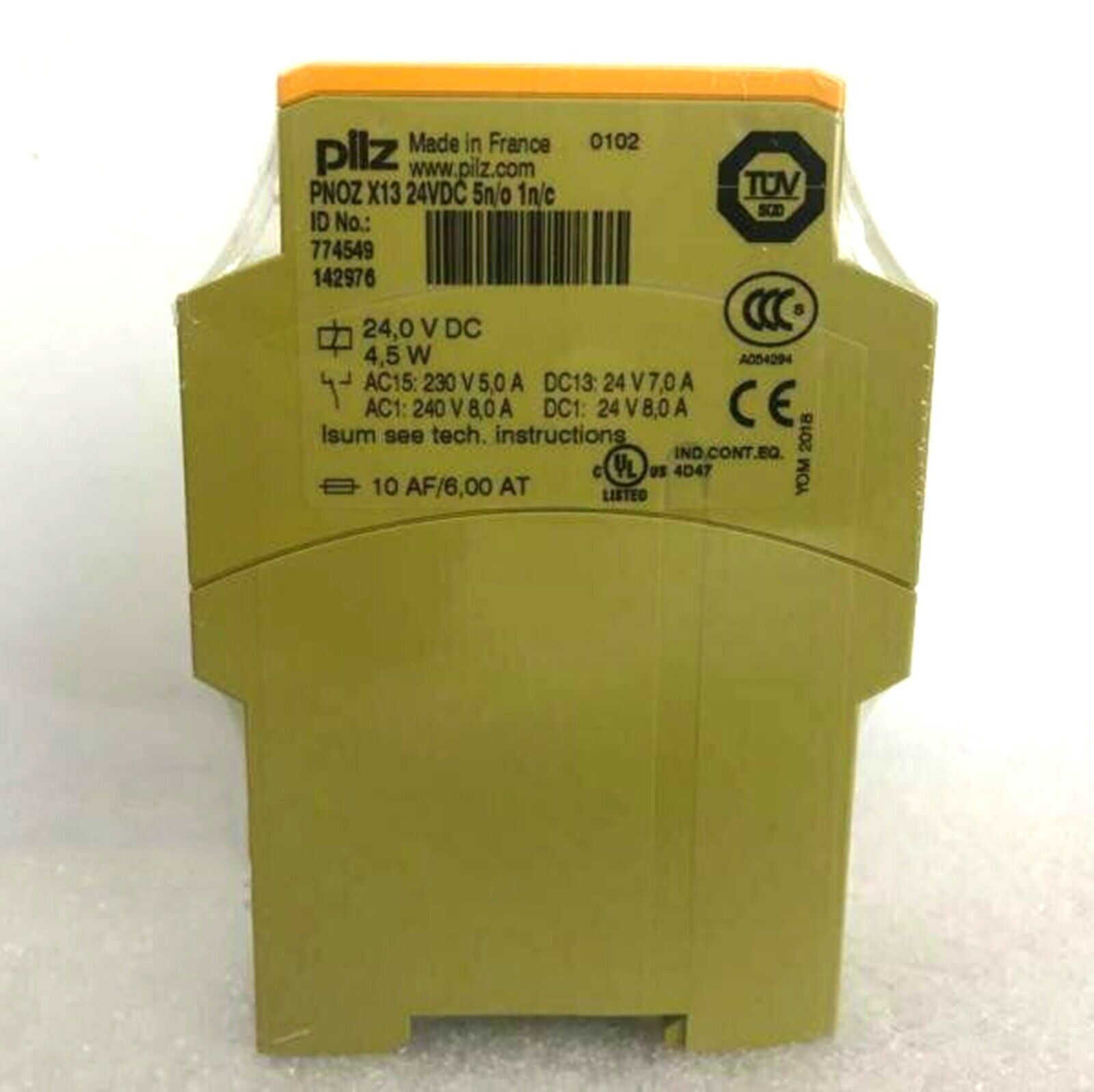 new  PILZ PNOZ X13 774549 Safety Relay 24VDC PILZ