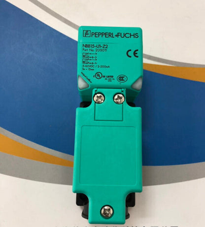 1PC Pepperl+Fuchs NBB15-U1-Z2 Sensor In Box Free Shipping