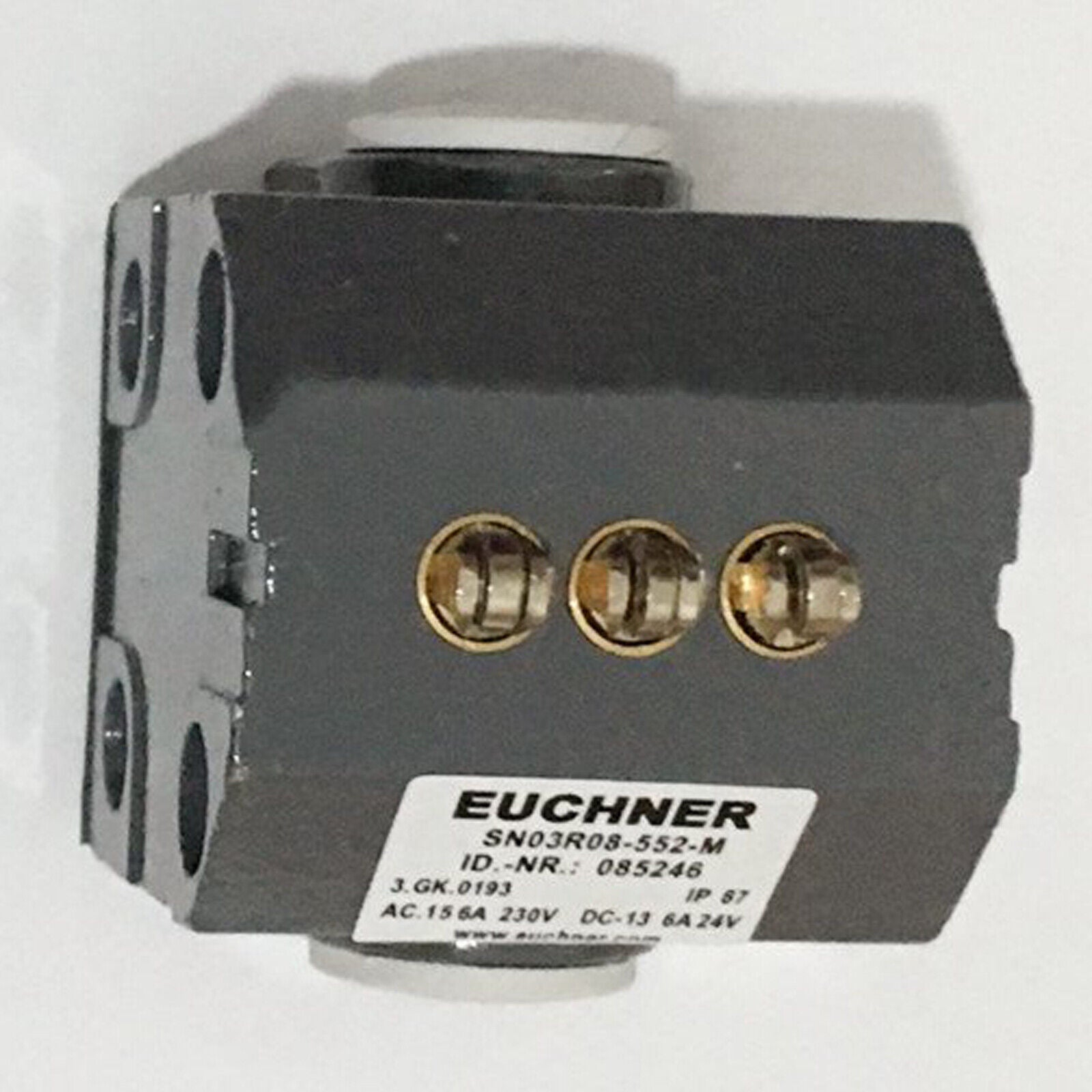 new 1PC  For EUCHNER Safety Switch SB03R08-552-M FAST SHIP#XR