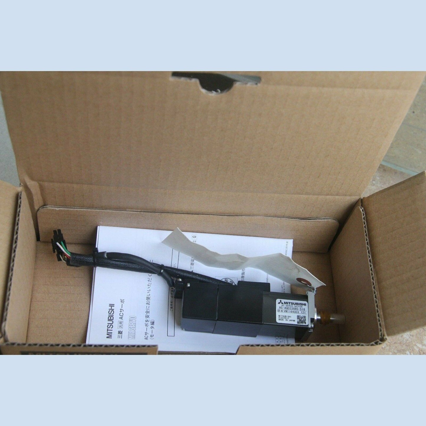 Mitsubishi servo motor HC-AQ0336BS-S18 - MITSUBISHI