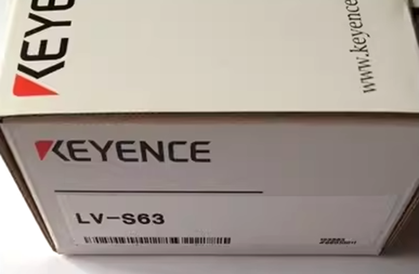 Keyence LV-S63 Digital Optical Fiber Amplifier - KEYENCE