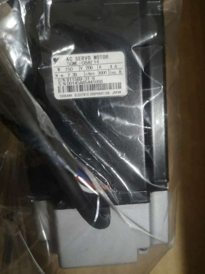 new 1PC YASKAWA SGML-08AF14 AC SERVO MOTOR SGML08AF14 ping - YASKAWA