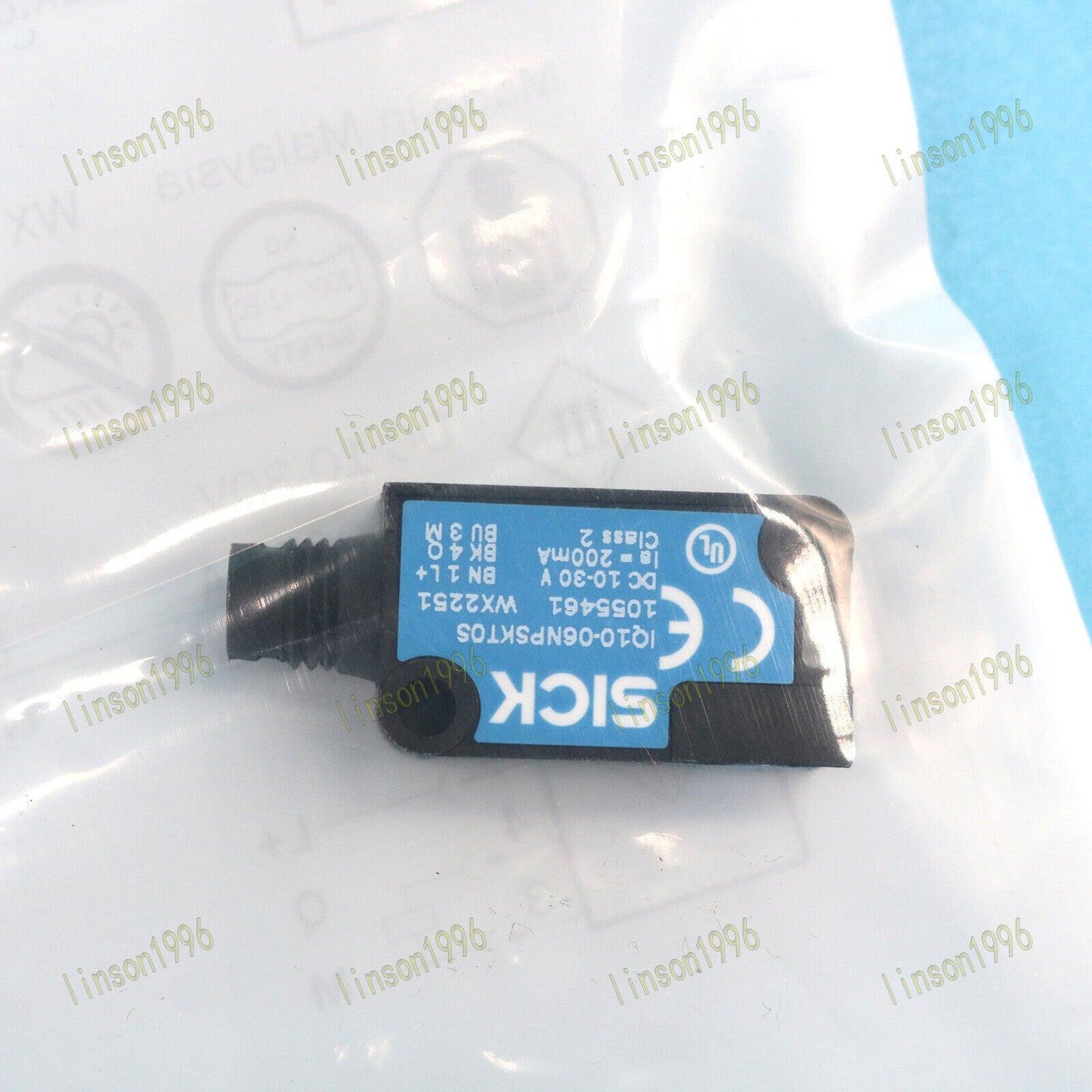 New SICK IQ10-06NPSKT0S Sensor - SICK