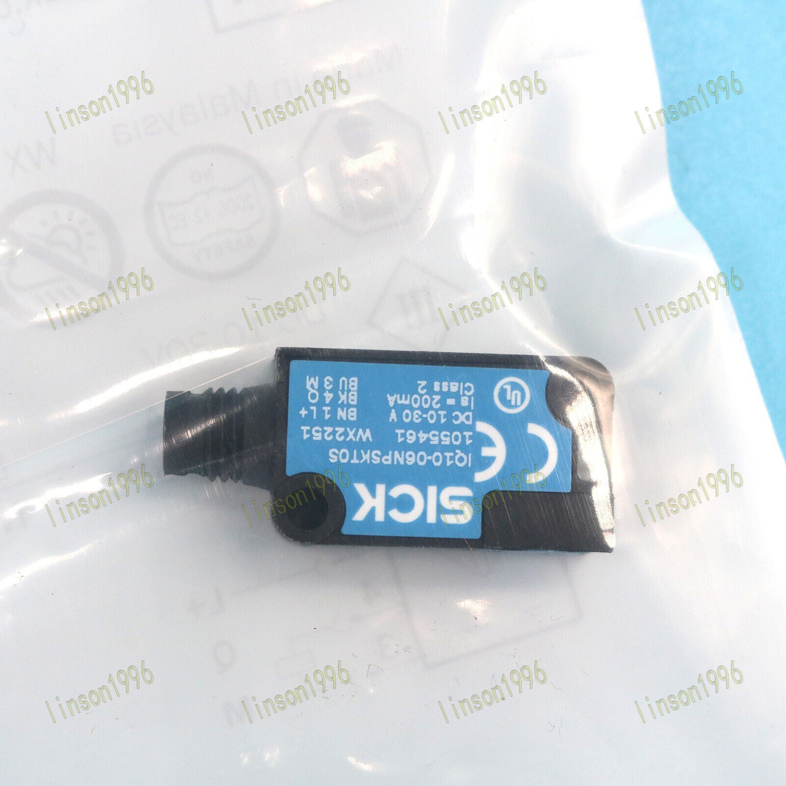 New SICK IQ10-06NPSKT0S Sensor - SICK