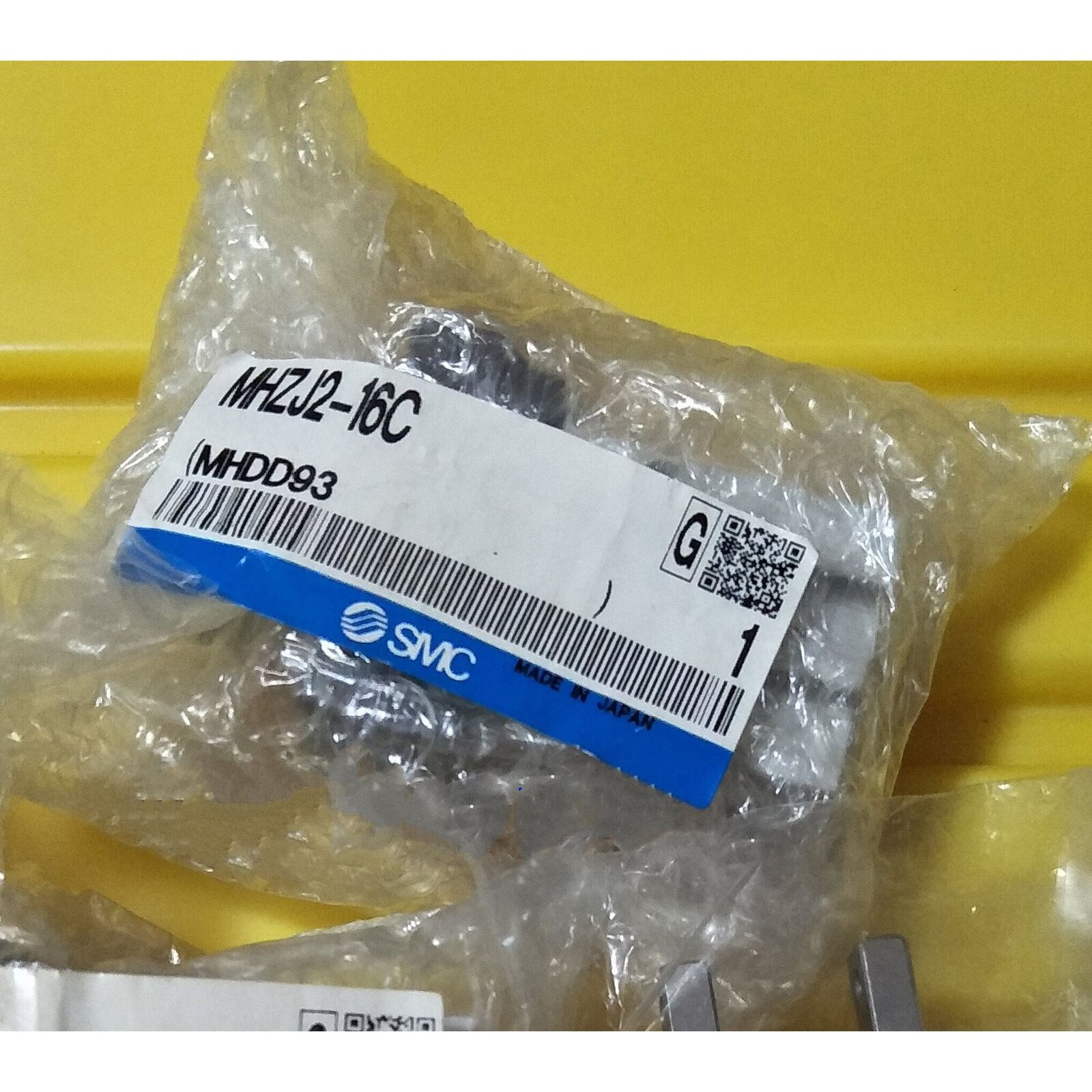 1PCS SMC Finger Cylinder Claw MHZJ2-16C - SMC