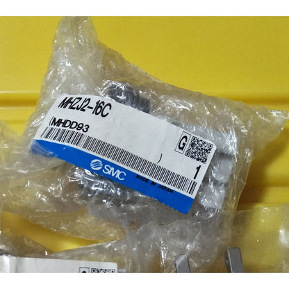 1PCS SMC Finger Cylinder Claw MHZJ2-16C - SMC
