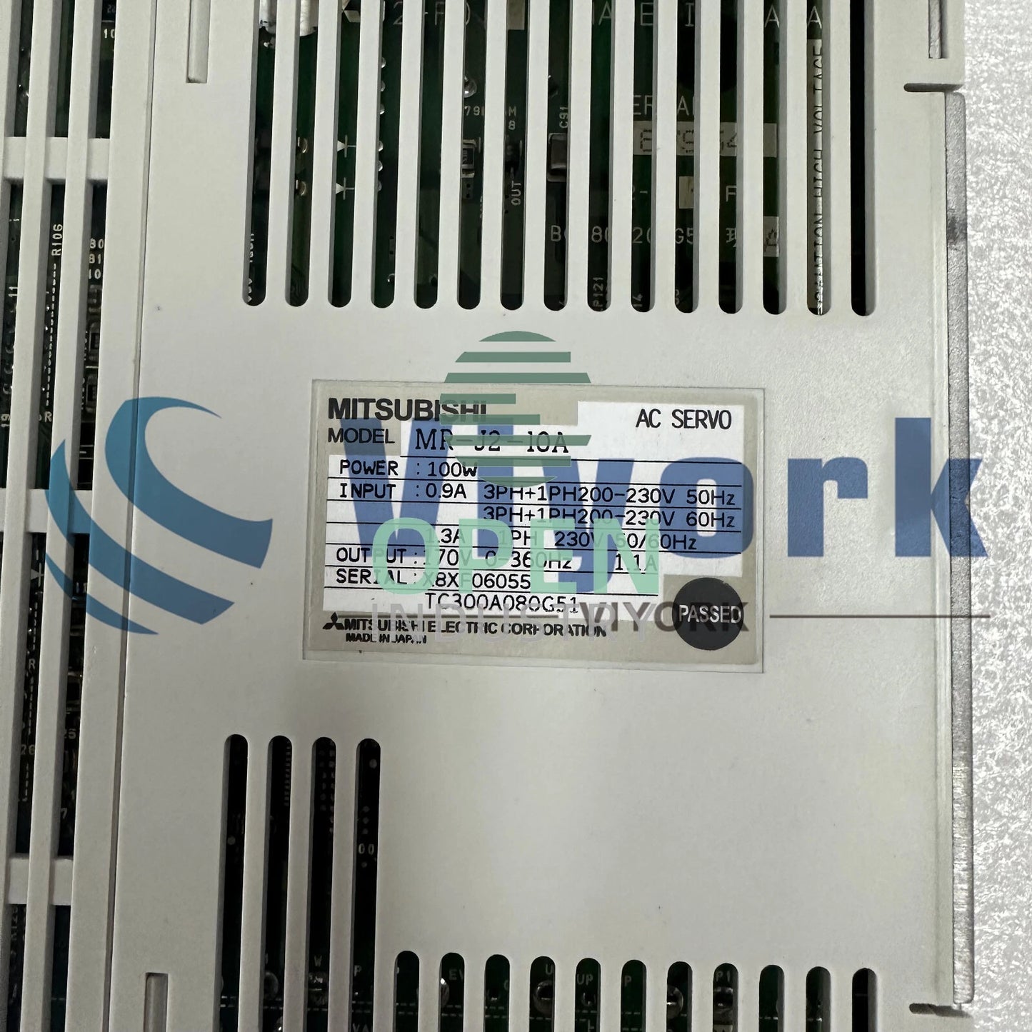 1PCS Mitsubishi MR-J2-10A SERVO DRIVE