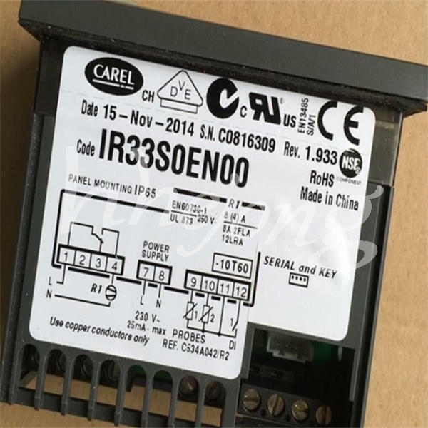 new 1PCS  CAREL IR3SOENOO IR33S0EN00 Temperature Controller CAREL