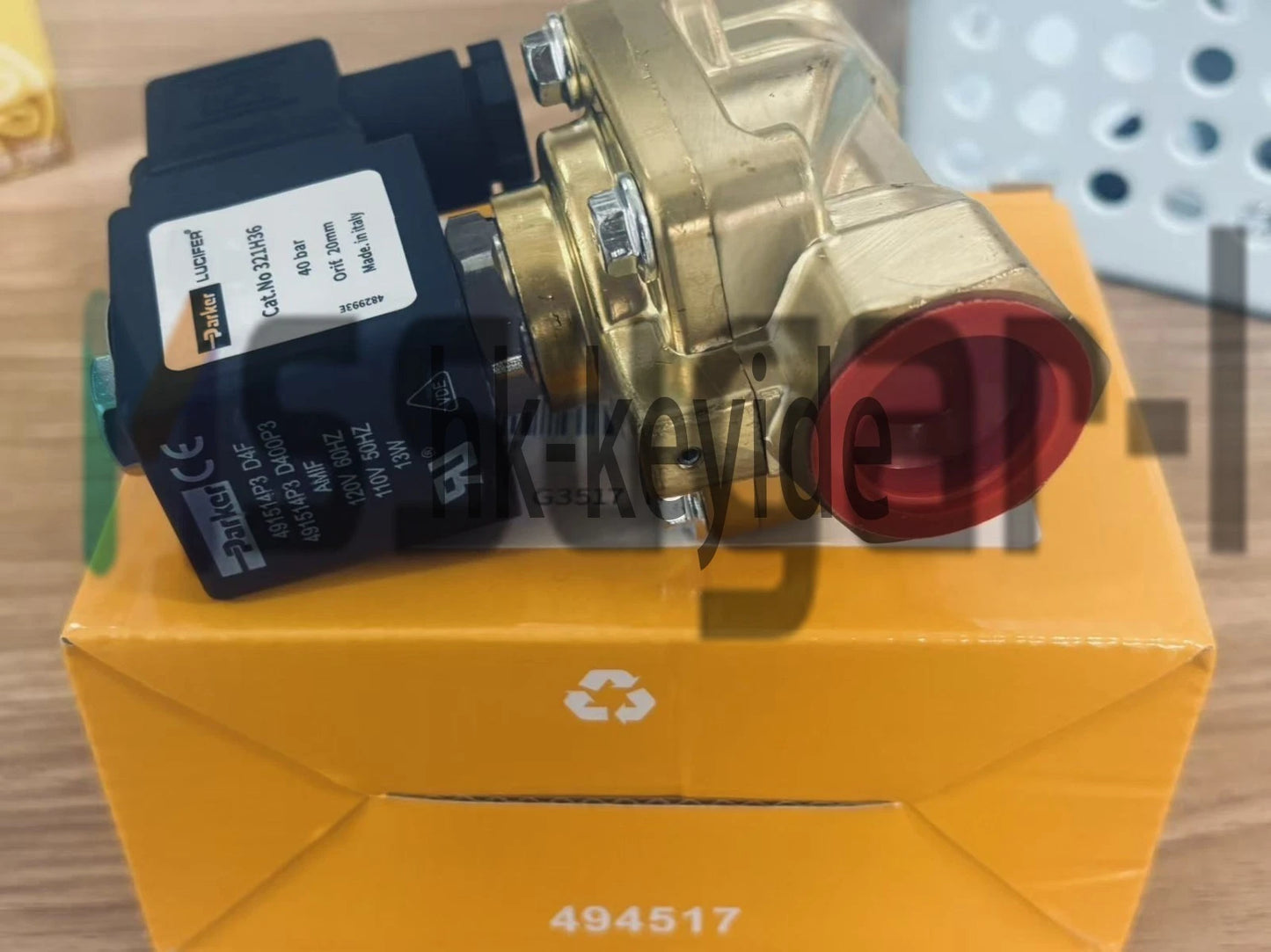 1PCS Parker 321h36 Solenoid Valve Fast Ship