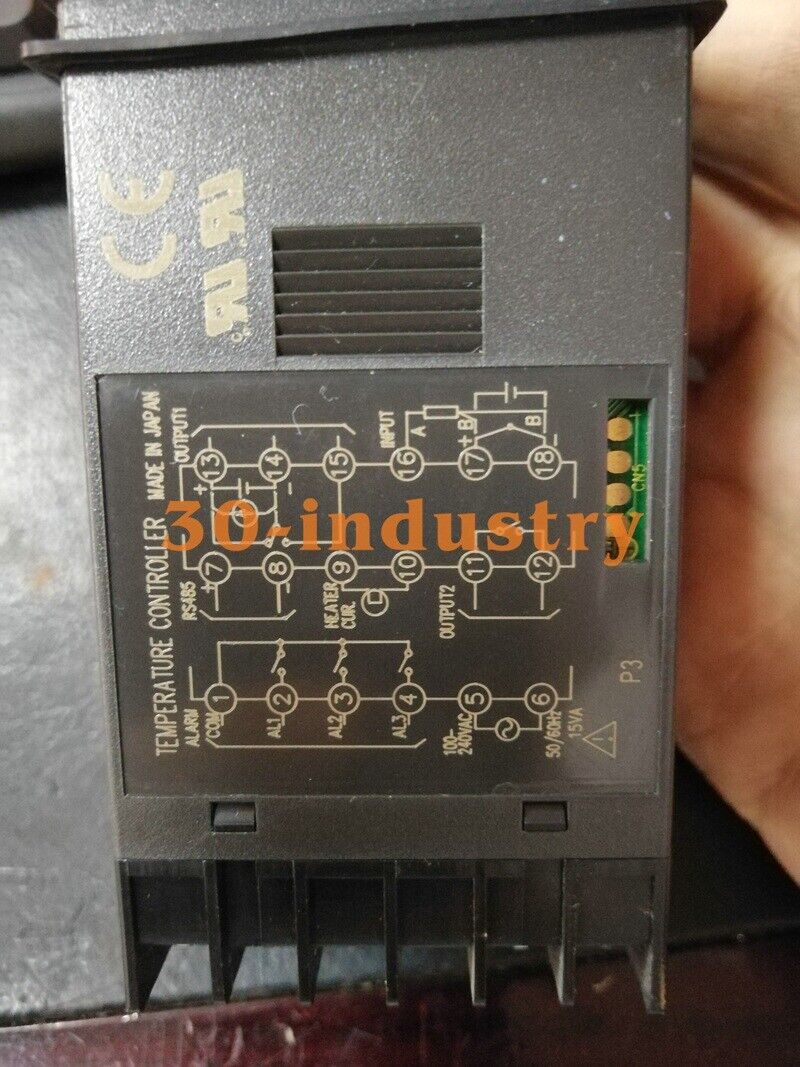 FUJI PXR4TAY1-0VM02 Temperature Controller - 1PCS New - FUJI