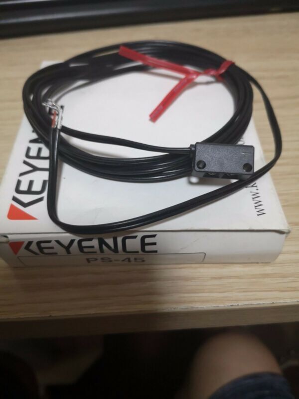 1PCS Keyence PS-45 PS45 Sensor In Box - Free Shipping