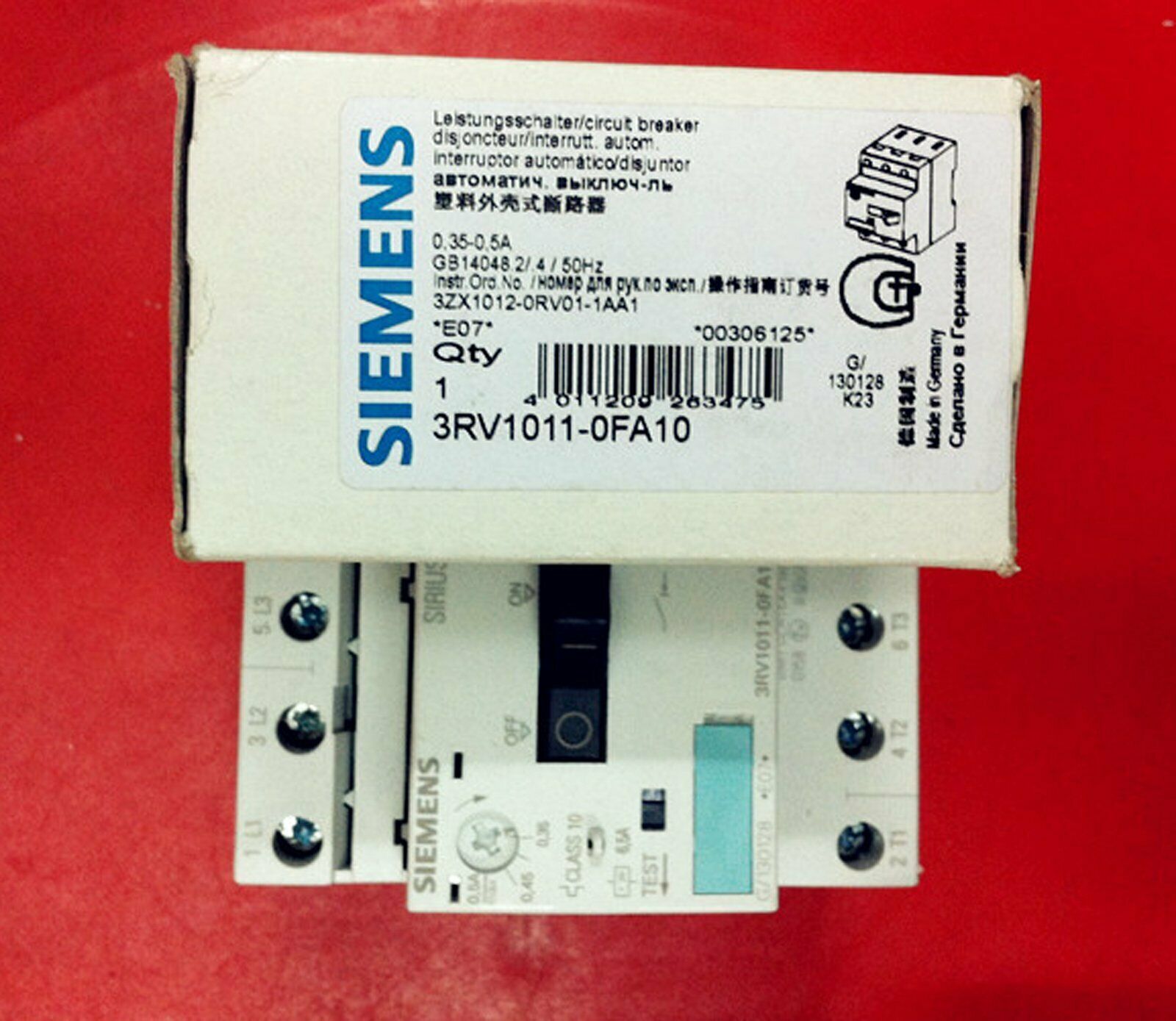 new 1PC Siemens  In Box motor protection switch 3RV1011-0FA10