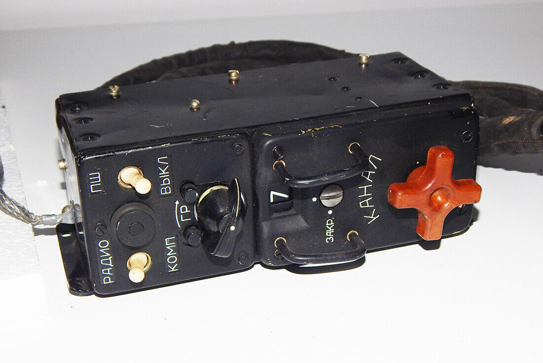 Used MiG-21 Radio R-802 R-802W with Control Panel - RADIO