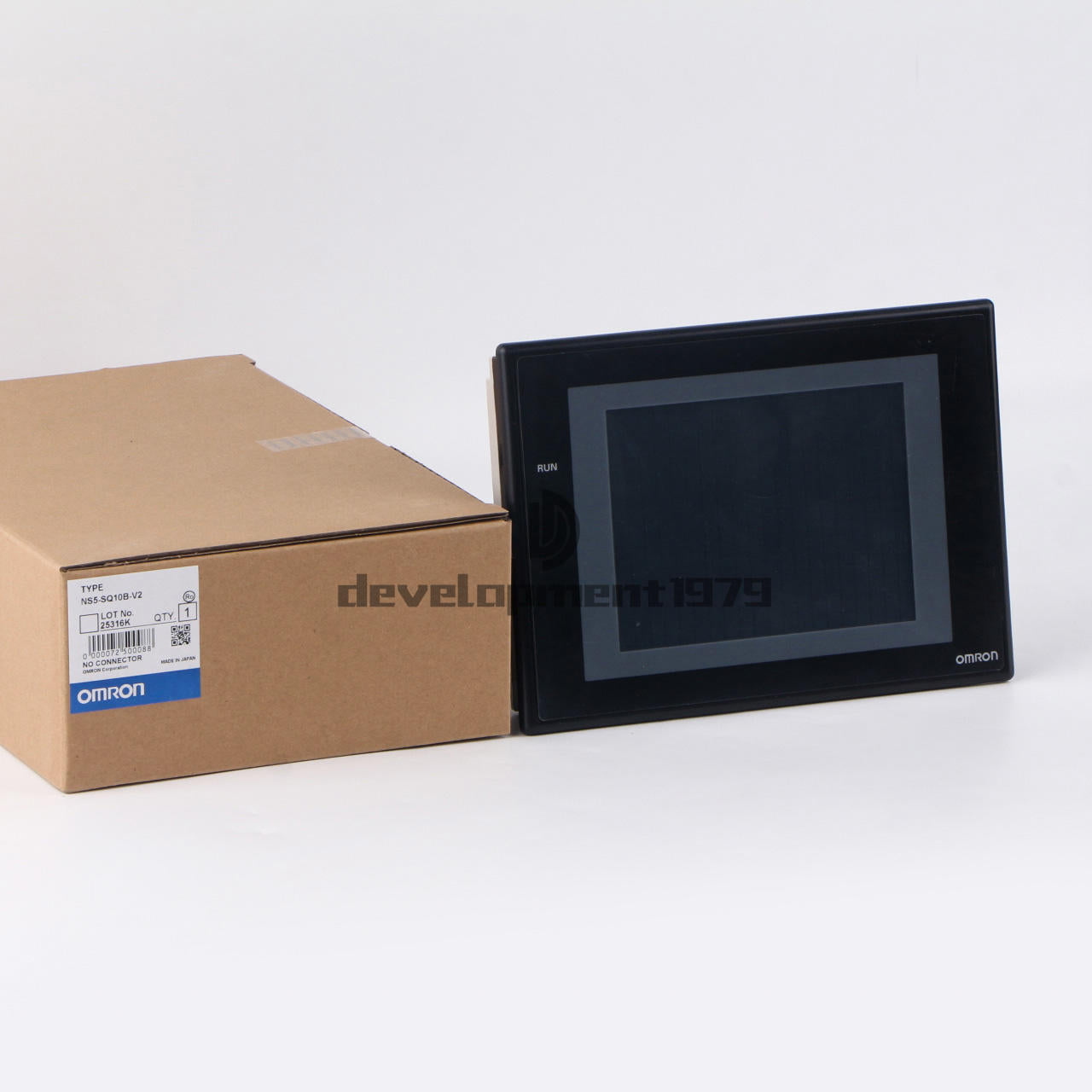 new ONE Omron NS5-SQ10B-V2 OPERATOR PANEL NS5SQ10BV2 - OMRON