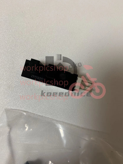 1PC OMRON EE-SX4009-P1