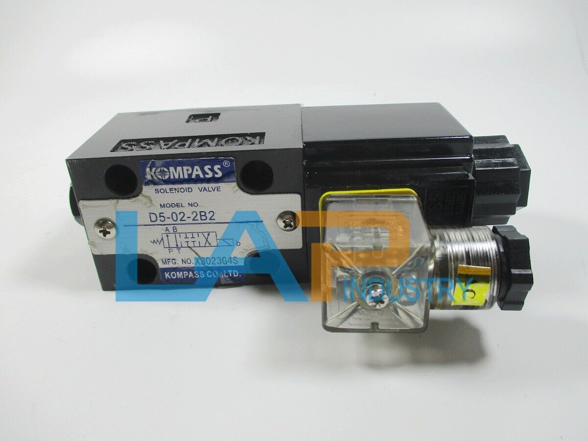 new 1PCS  for KOMPASS Solenoid valve D5-02-2B2-A25 AC220V