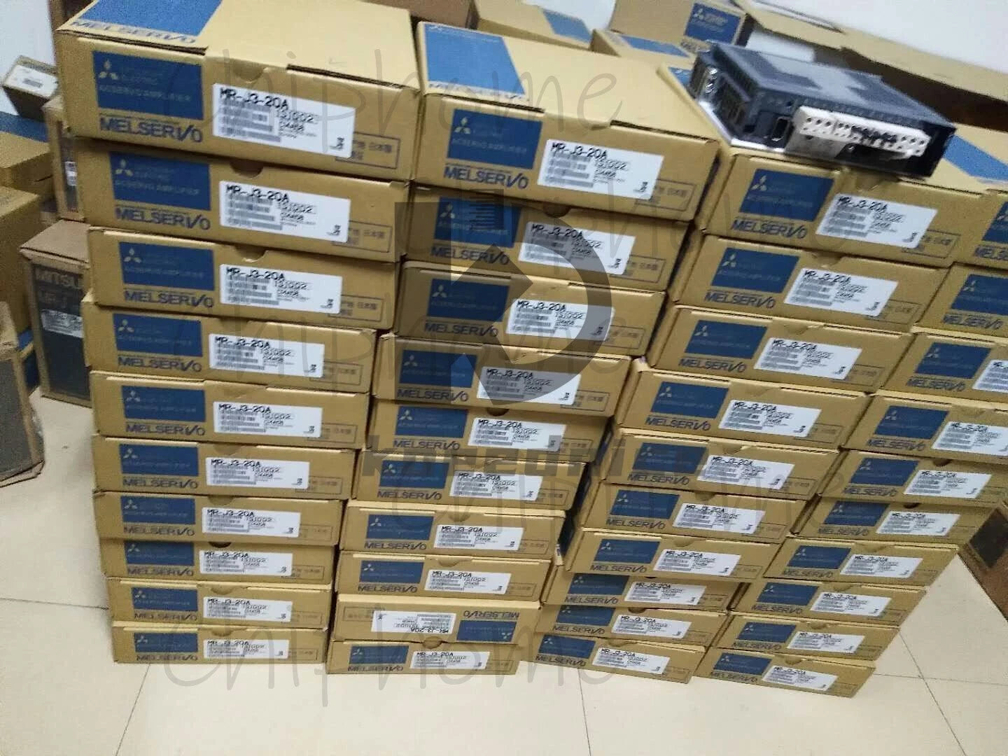 1PCS Mitsubishi HF-KP73 Servo Motor HFKP73